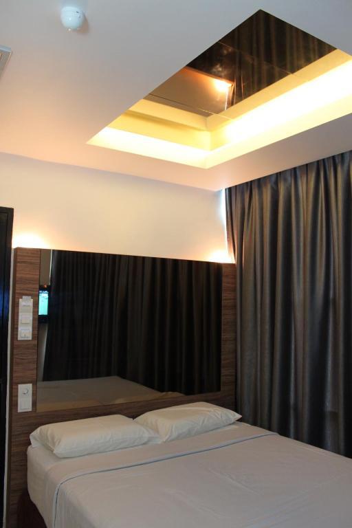 Dream Hotel Klang Phòng bức ảnh